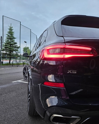 BMW X5 M cena 305900 przebieg: 108000, rok produkcji 2019 z Kraków małe 781